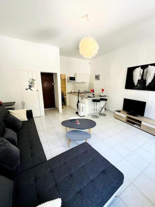 So'Conciergerie -Studio Situe Dans Le Centre Ville Cassis Buitenkant foto