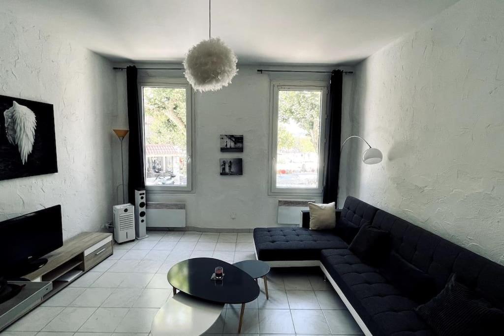 So'Conciergerie -Studio Situe Dans Le Centre Ville Cassis Buitenkant foto
